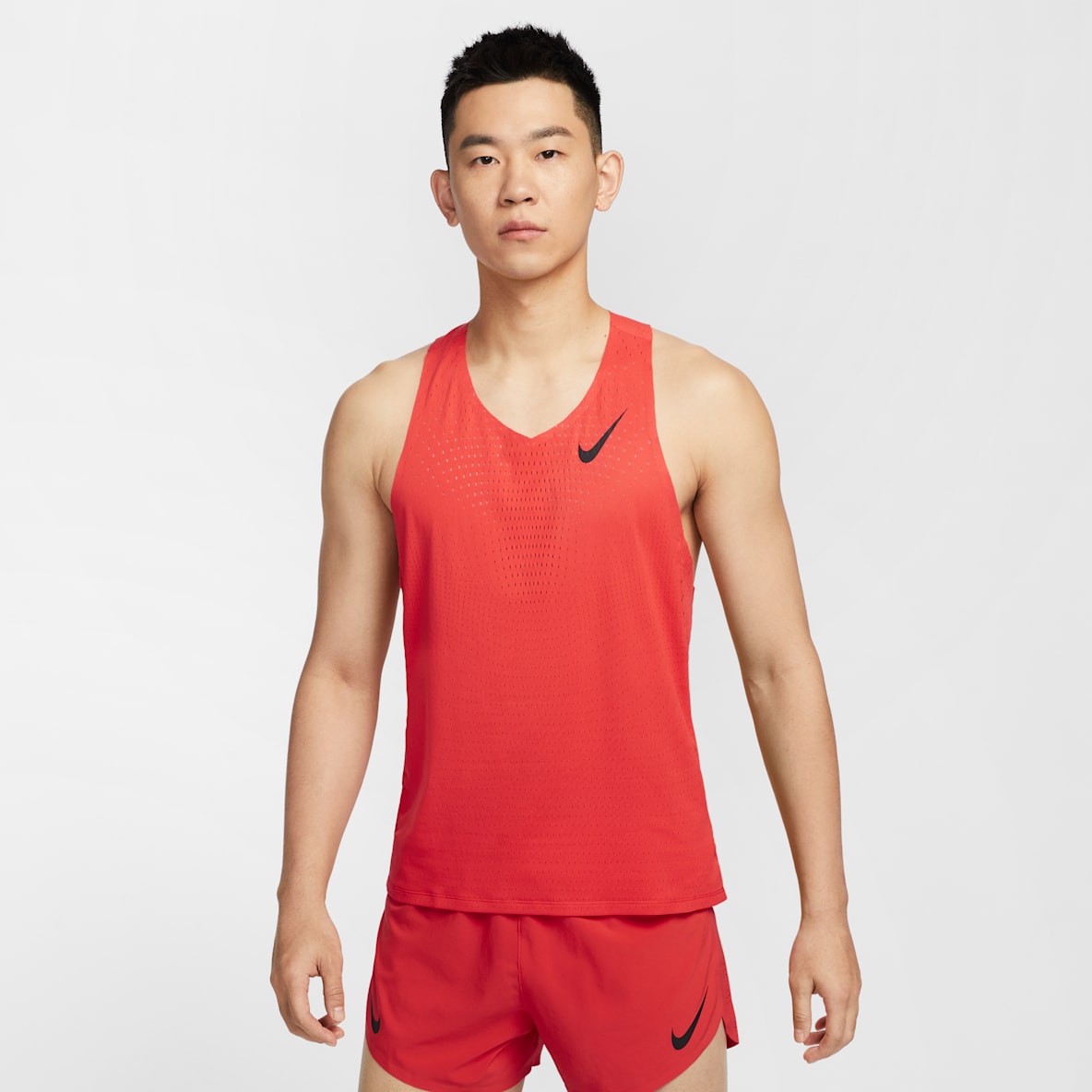 NIKE公式】 メンズ レッド タンクトップ＆ノースリーブ【ナイキ